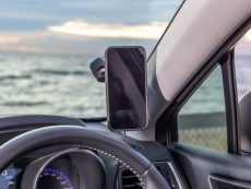 Alternative view of Quad Lock Car Suction Mount (v6)