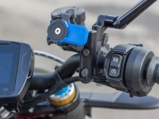 Alternative view of Quad Lock Clutch/Brake Perch Mount